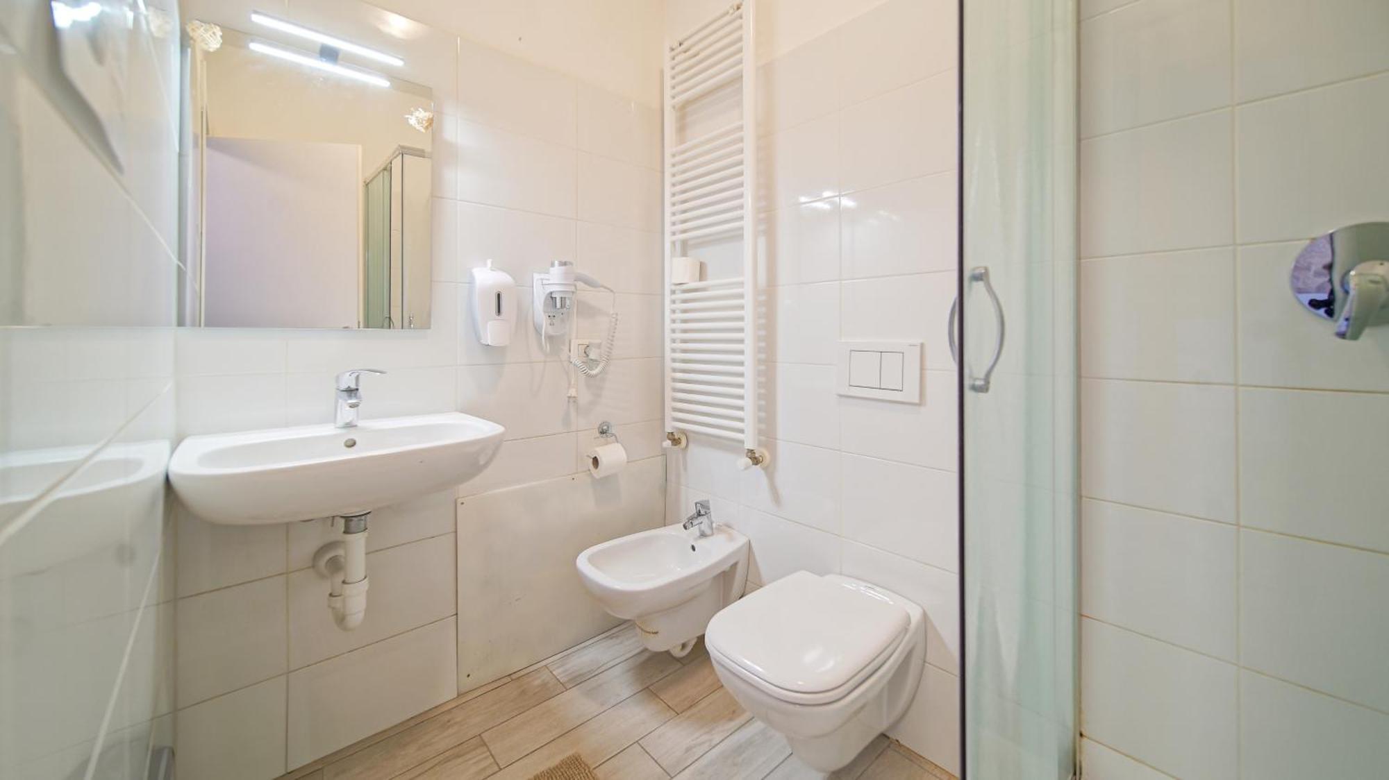 Langolo Di Laura Borgo Roma Destiny Home 3 Verona Exteriör bild