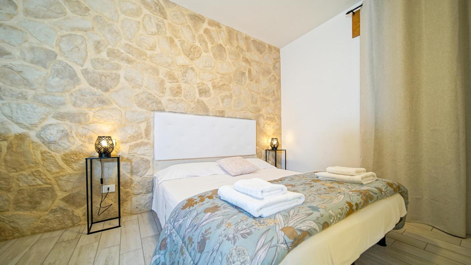 Langolo Di Laura Borgo Roma Destiny Home 3 Verona Exteriör bild