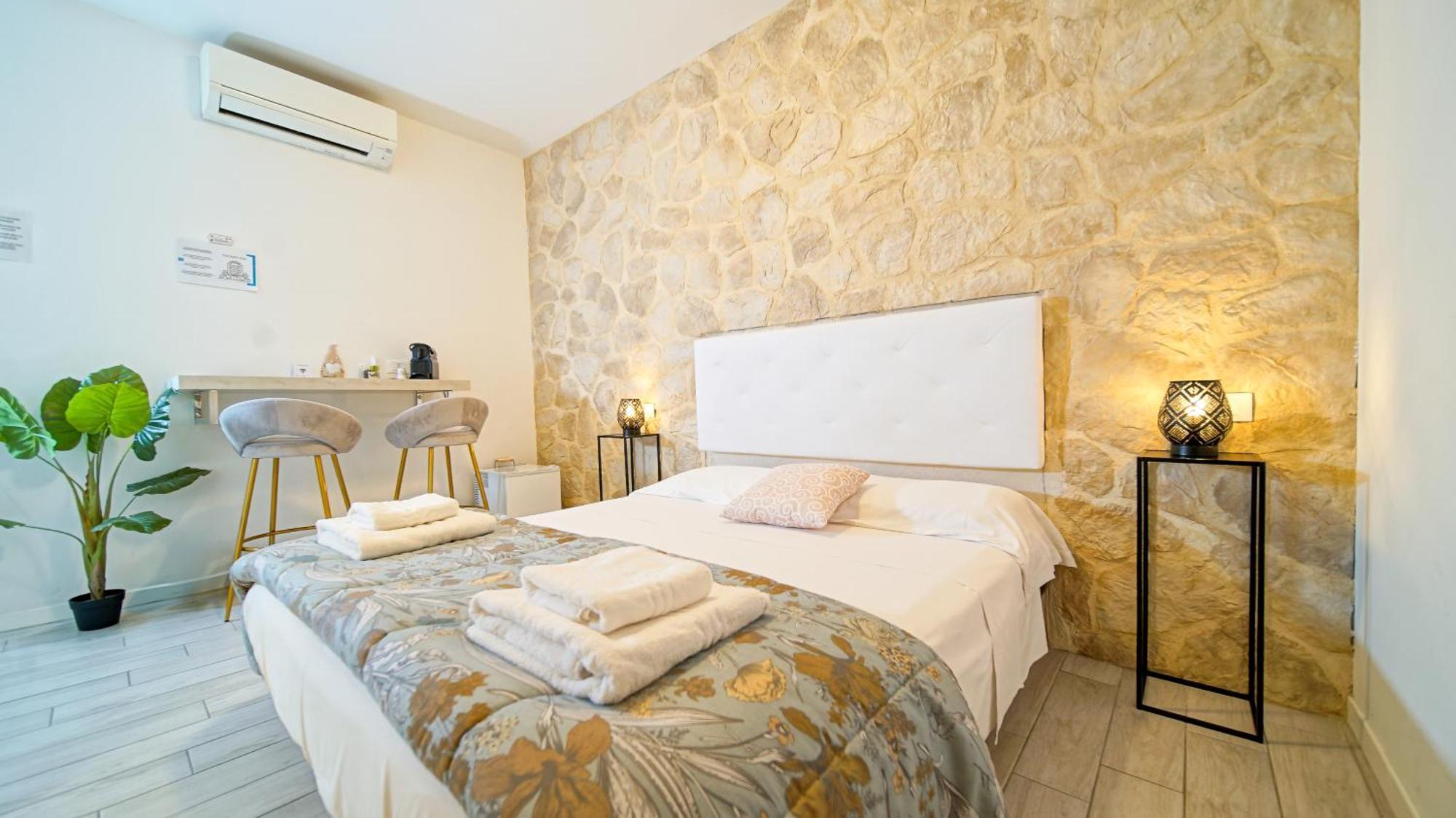Langolo Di Laura Borgo Roma Destiny Home 3 Verona Exteriör bild
